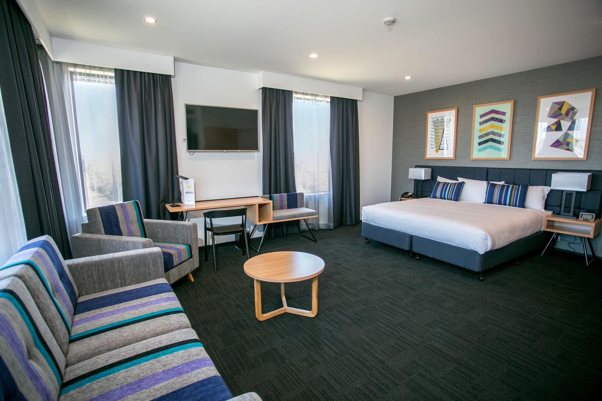 Alpha Hotel Eastern Creek Экстерьер фото